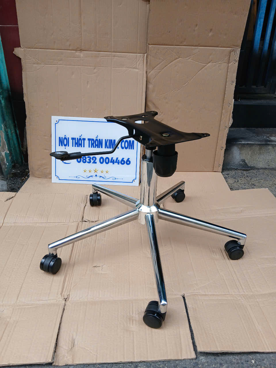 bo-chan-ghe-van-phong-xi-ma-tk8320n1